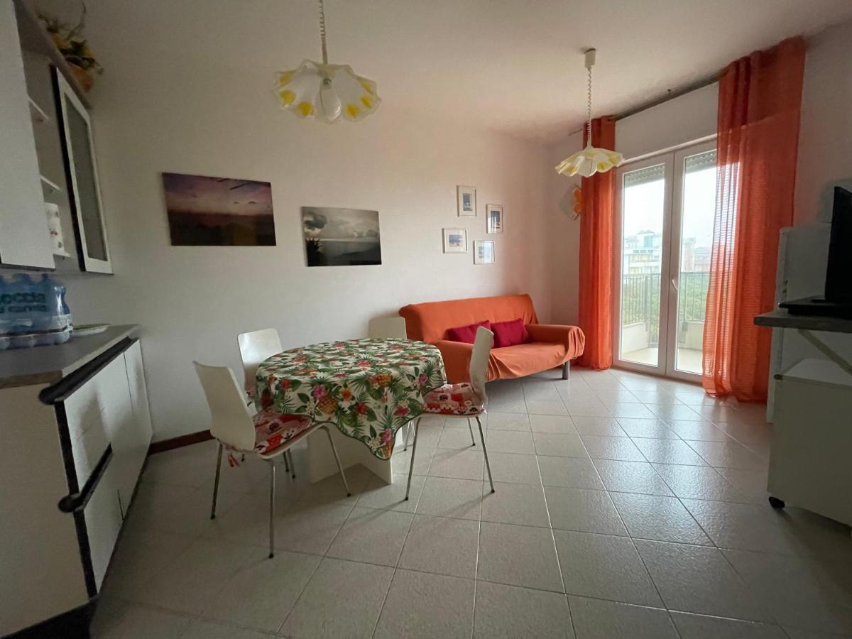 Residence Zeta - Walterigato Apartments Solo Per Famiglie Lido di Jesolo Exterior foto