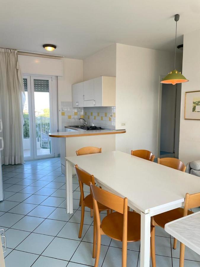 Residence Zeta - Walterigato Apartments Solo Per Famiglie Lido di Jesolo Exterior foto